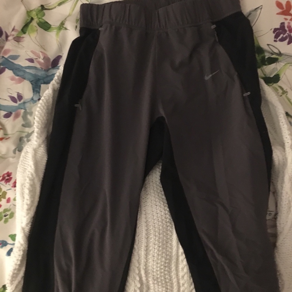 NIKE joggers